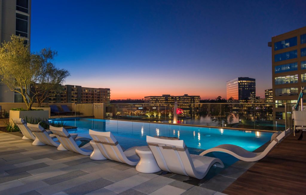 Embassy Suites Pool