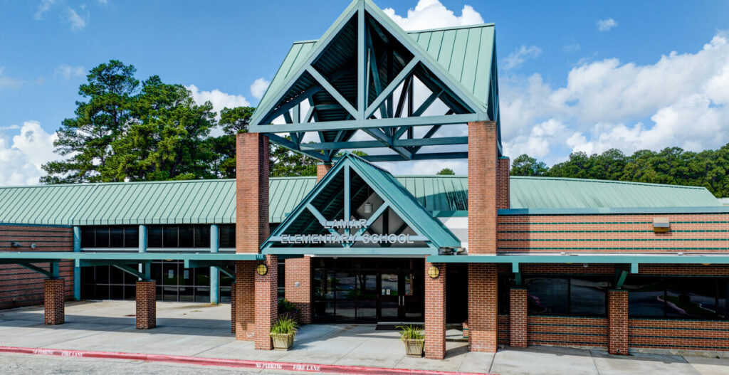 Lamar Elementary The Woodlands naming